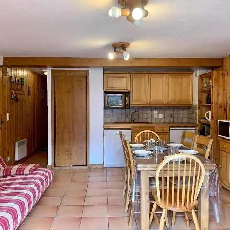 3 Pieces Centre La Clusaz, 300m Des Pistes, Balcon Sud, 6 Pers, Parking Et A Proximite - Fr-1-437-84 *